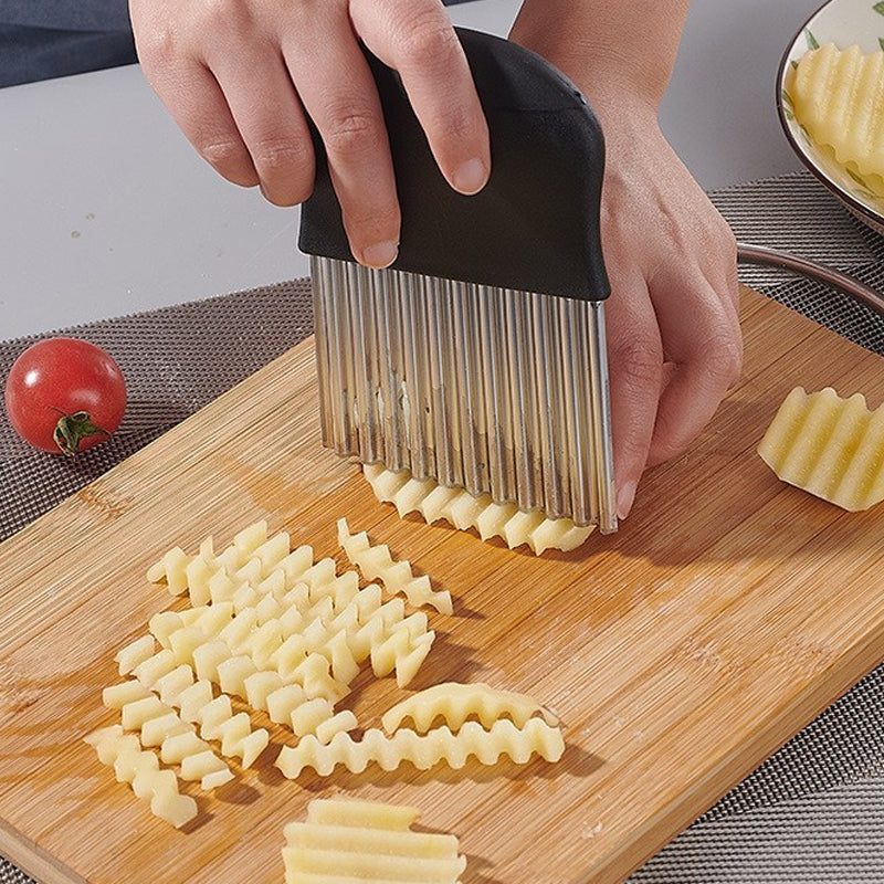 Wavy knife: Slice with precision