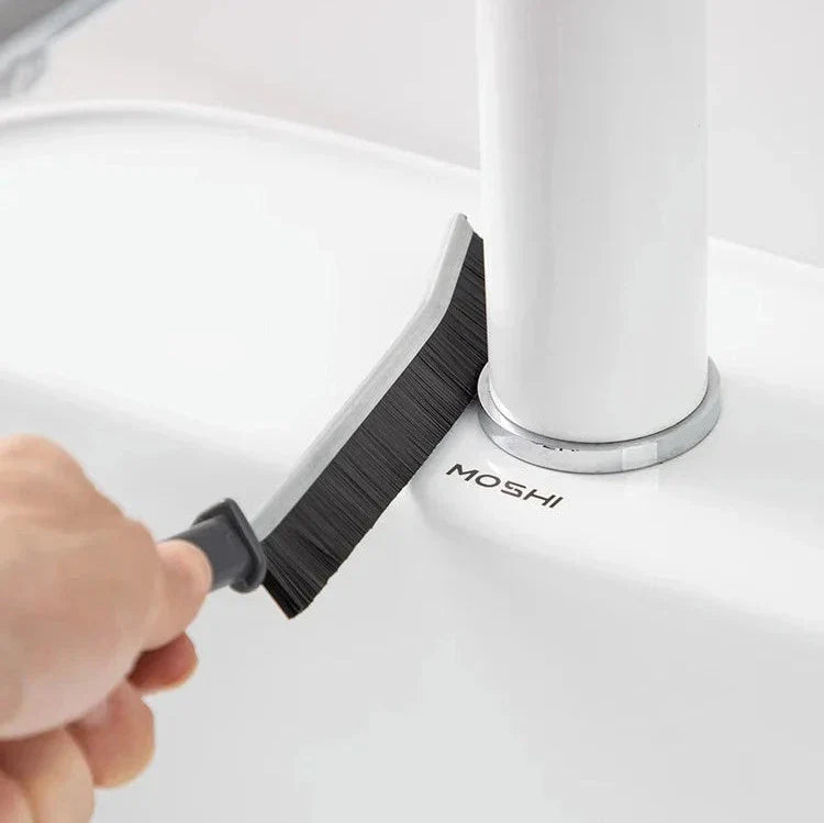 Cleaning brush - For deep cleaning hard-to-reach areas