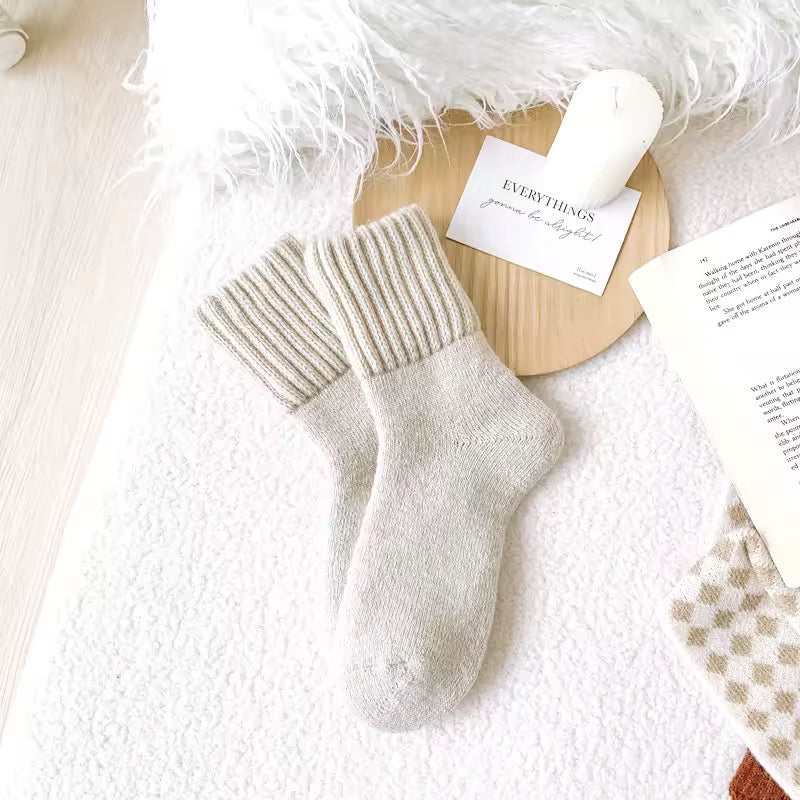 The Coziest Socks of Winter — Soft, Warm & Addictively Comfortable
