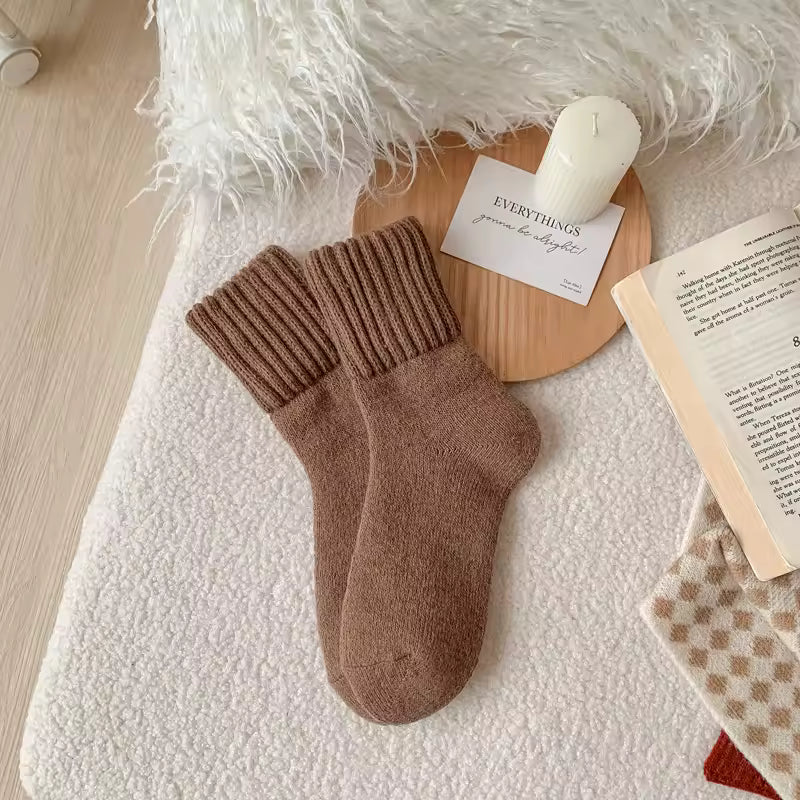 The Coziest Socks of Winter — Soft, Warm & Addictively Comfortable