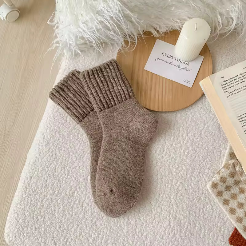 The Coziest Socks of Winter — Soft, Warm & Addictively Comfortable