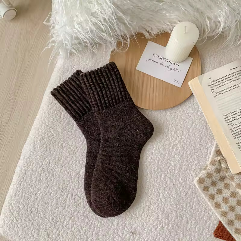The Coziest Socks of Winter — Soft, Warm & Addictively Comfortable