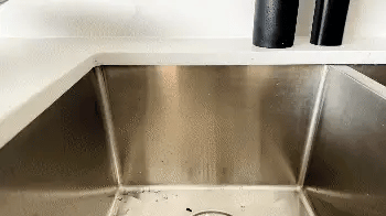 CleanWhirl™ Electric Spin Scrubber
