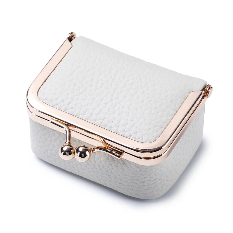 🔥 Genuine Leather Mini Jewelry Box – Travel-Ready & Tangle-Free