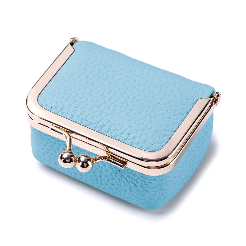 🔥 Genuine Leather Mini Jewelry Box – Travel-Ready & Tangle-Free