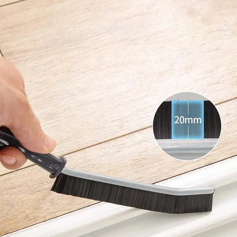 Cleaning brush - For deep cleaning hard-to-reach areas