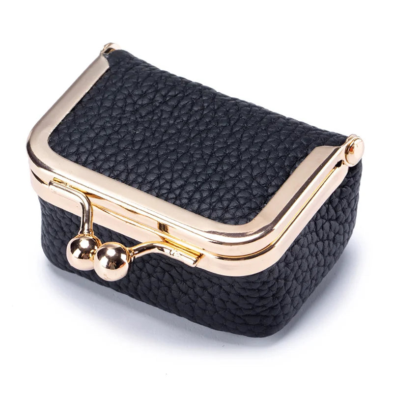 🔥 Genuine Leather Mini Jewelry Box – Travel-Ready & Tangle-Free