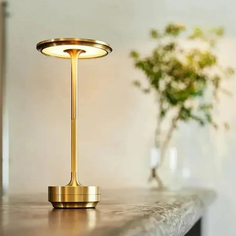 Wireless Table Lamp